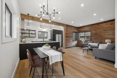 Detached in North Perth