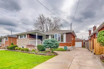 Detached in Hamilton