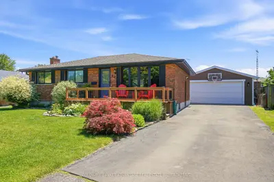 Detached in Welland