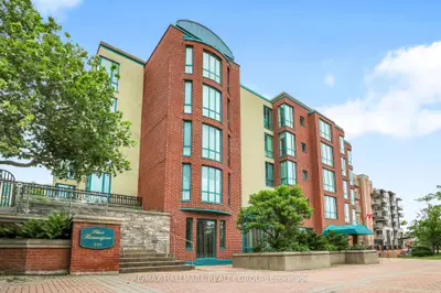 Condo Apartment in Orleans - Cumberland and Area