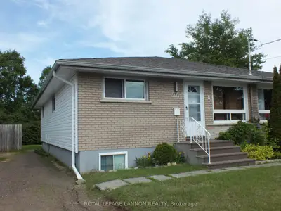 Semi-Detached in Thunder Bay