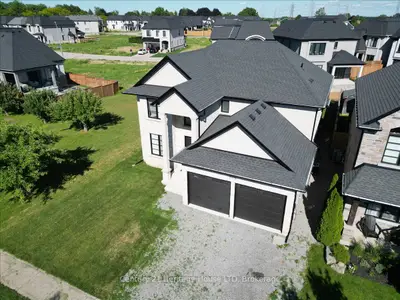 2476 Colangelo Drive, Niagara Falls, On L2j 0a1