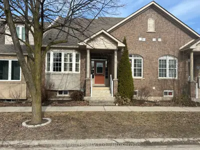 Att/Row/Townhouse in Guelph/Eramosa