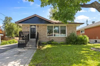 Detached in Elmvale Acres and Area