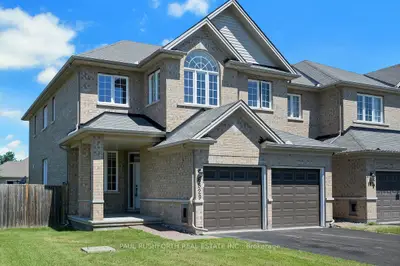 Att/Row/Townhouse in Greely - Metcalfe - Osgoode - Vernon and Area