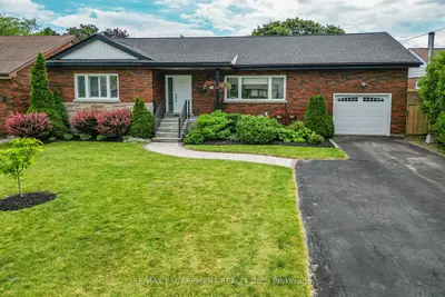 Detached in Hamilton