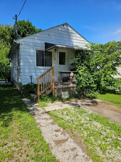 Detached in London East