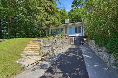 829 Montreal Road, Manor Park - Cardinal Glen And Area, On K1k 0s9