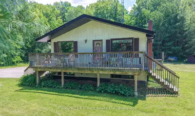 Detached in Gravenhurst