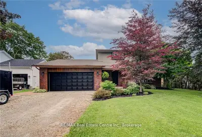 Detached in Brant