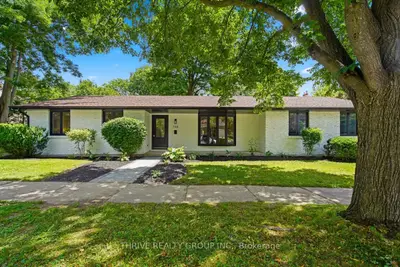 Detached in London South
