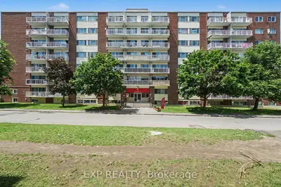 Condo Apartment in Carlington - Central Park