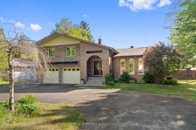 37 SELLEY Street, Petawawa, ON K8H 3G9