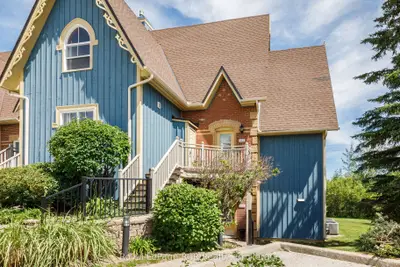 184 Snowbridge Way 211, Blue Mountains, On L9y 0v1