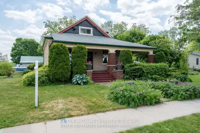 93 Sarah Street, Lambton Shores, On N0m 2n0
