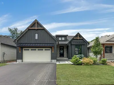 37 Deerview Drive, Quinte West, On K8v 5p4