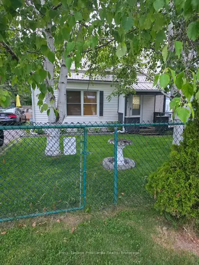 Detached in Quinte West