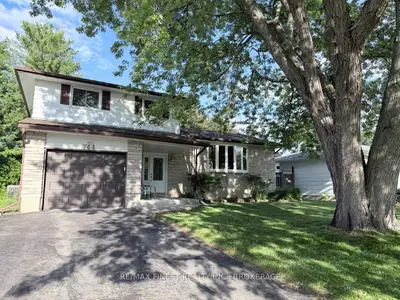 Detached in Kingston