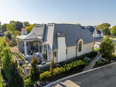 28 Cottage Street, Niagara-on-the-lake, On L0s 1j0
