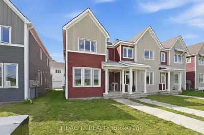 6333 Perth Street, Stittsville - Munster - Richmond, On K0h 2l0