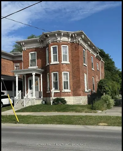Detached in Greater Napanee