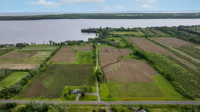 9656 Loyalist Parkway, Greater Napanee, On K0h 1g0