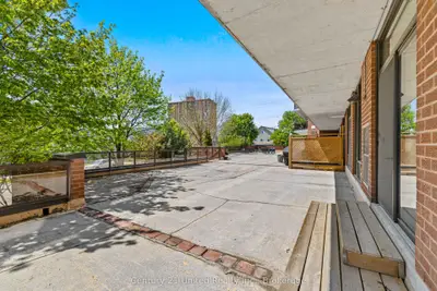 2 George Street N 104, Peterborough, On K9j 8k8
