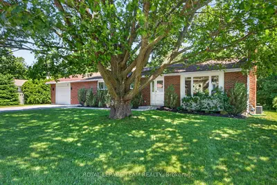 Detached in Stittsville - Munster - Richmond