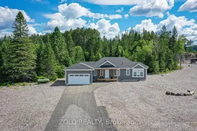 Vacant Land Condo in Lake of Bays