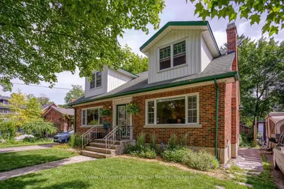 Detached in Guelph