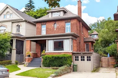 Detached in Hamilton
