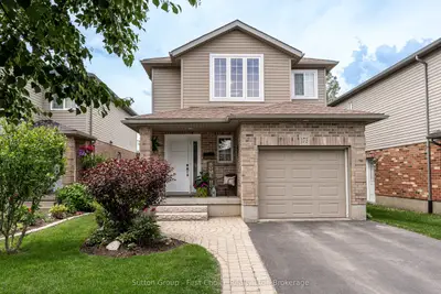 Detached in Stratford