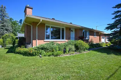 Detached in Smiths Falls
