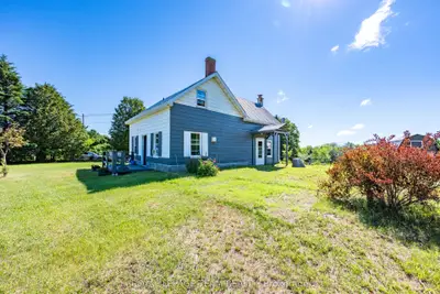 828 Cemetery Road, Lanark Highlands, On K0g 1k0