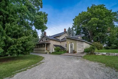 Detached in Kingston