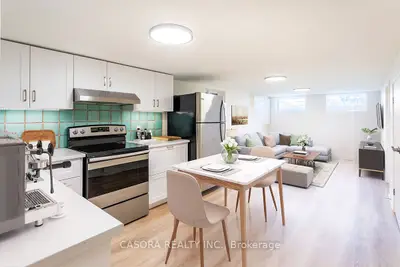 Detached in Hamilton