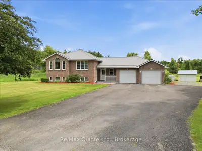 Detached in Quinte West