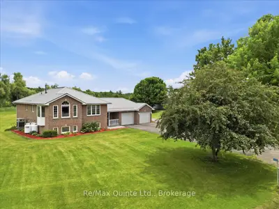 219 Helyer Road, Quinte West, On K8v 5p4