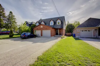 Semi-Detached in West Grey