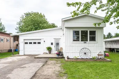 154 Maple Street, Perth East, On N5a 6s6