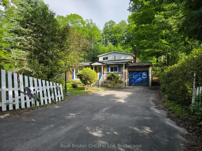 9 Burton Crescent S, South Bruce Peninsula, On N0h 2g0