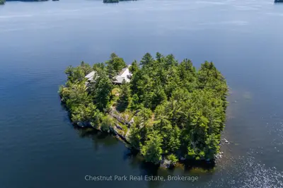 1 Onaway Island R21, Muskoka Lakes, On, P0b 1j0