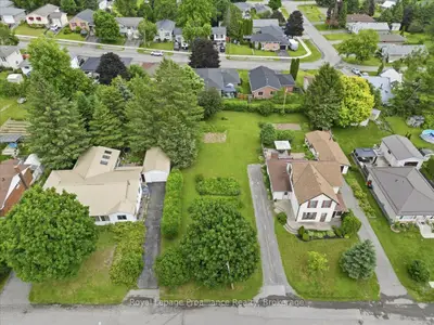 Vacant Land in Stirling-Rawdon