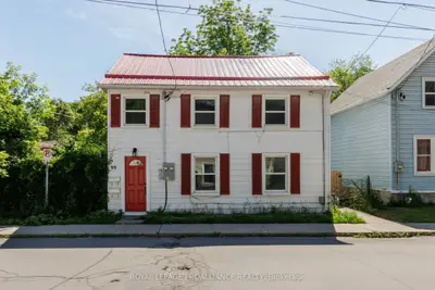 99 Chatham Street, Kingston, On K7k 4h2