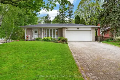 Detached in Kingston
