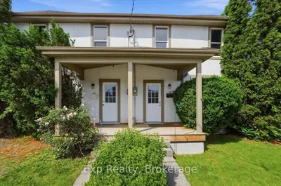 Duplex in Belleville