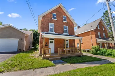 Detached in Pembroke