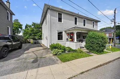 Semi-Detached in Brockville