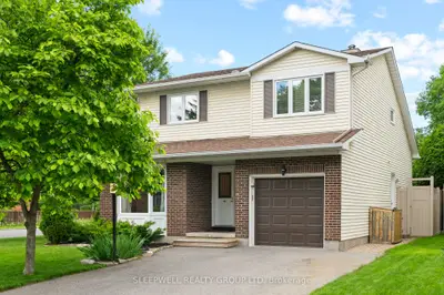 Detached in Kanata