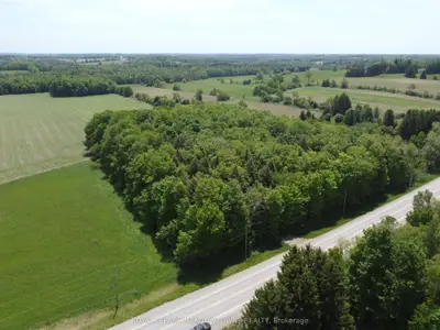 8949 Wellington Rd 22, Erin, On N0b 1z0